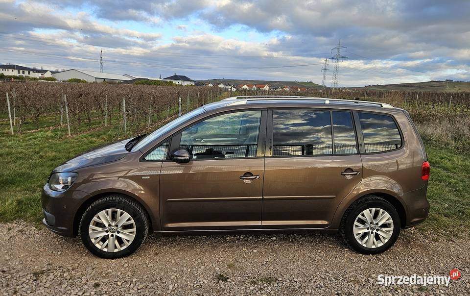 16d DSG Zadbny Bezwypadkowy Doinwestowany Hak przyciemniane szyby Kamienna Góra sprzedam