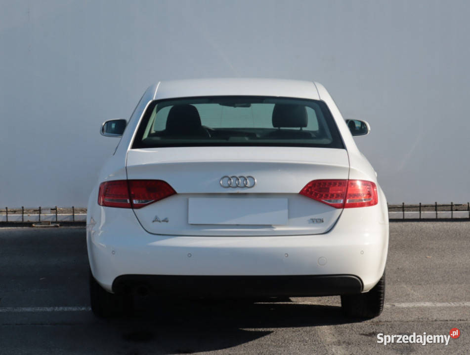 Audi A4 20 TDI światła do jazdy dziennej