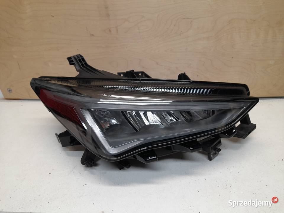 LAMPA PRZÓD PRAWA CUPRA BORN FULL LED 10F941008H Goleniów
