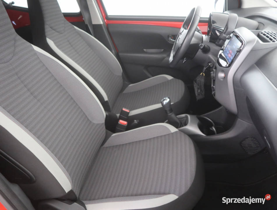 Toyota Aygo 10 VVTi czerwony Bielany Wrocławskie sprzedam