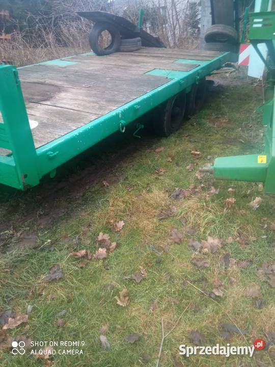 Przyczepa niskopodwoziowa