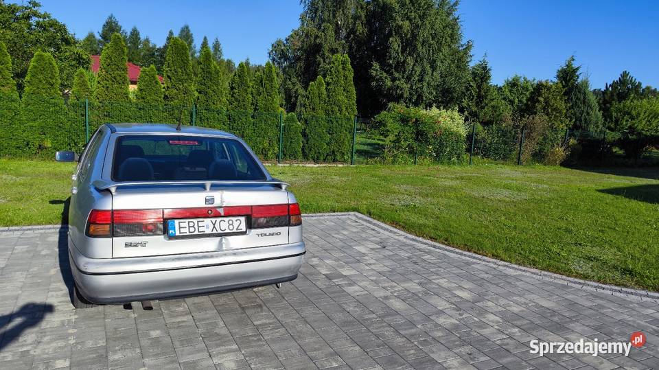 Samochód osobowy Bełchatów sprzedam