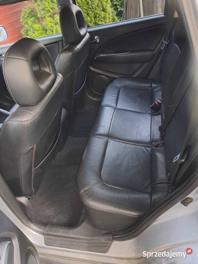 Mitsubishi Outlander LPG 4x4 Rok produkcji 2004 Jedlicze A