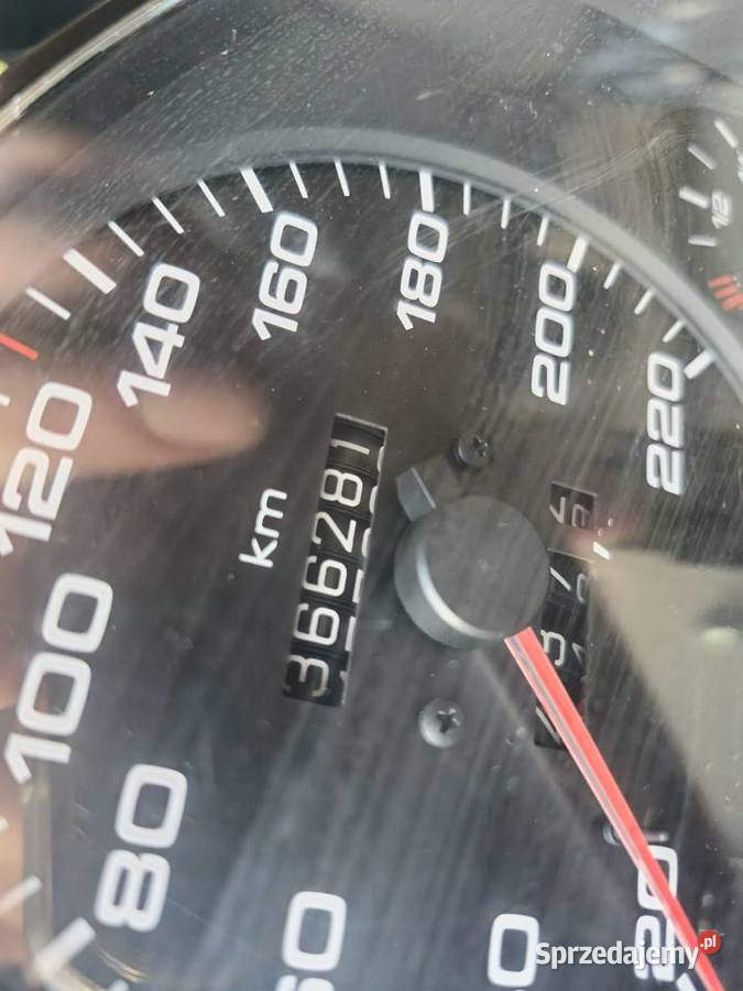 Licznik Audi 80 B4 benzyna 20 UN4 Chojnów