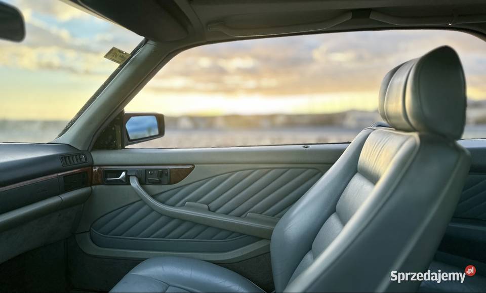 MercedesBenz 560 SEC 154000 Gran Canaria Rok produkcji 1990 Kielce