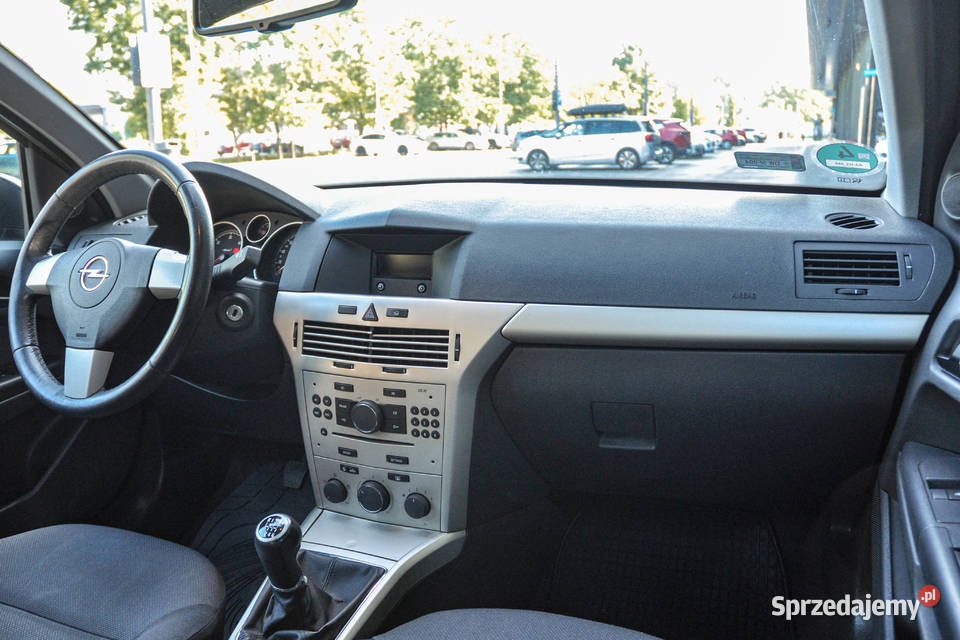 Opel Astra 19CDTI Lift Bezwypadkowa Astra Wrocław sprzedam