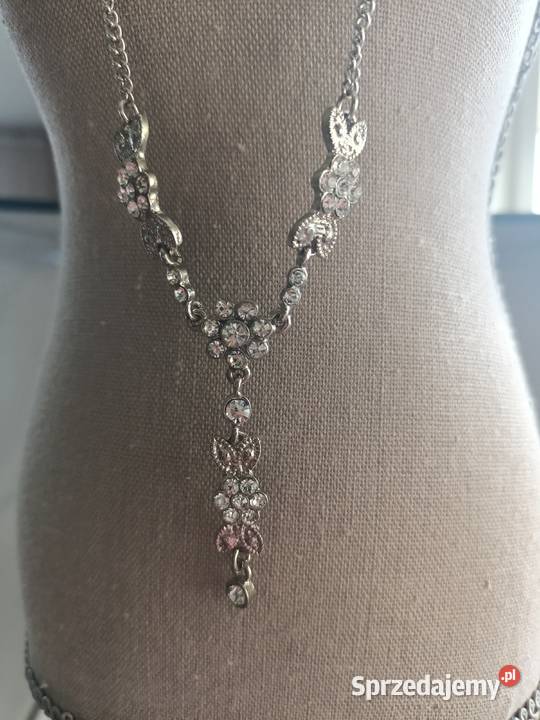 BIŻUTERIA NASZYJNIK kolor srebrny kwiatki z Zamość sprzedam