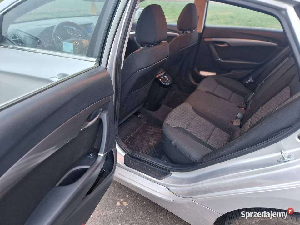 Niski przebieg zadbany i ekonomiczny i40