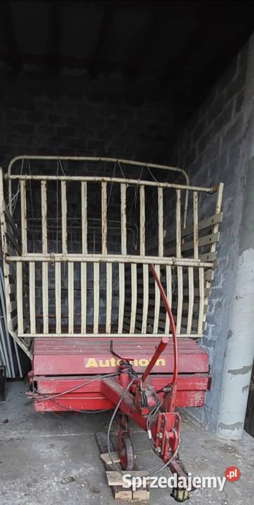 Przyczepa samozbierajaca Maszyny rolnicze Bilcza