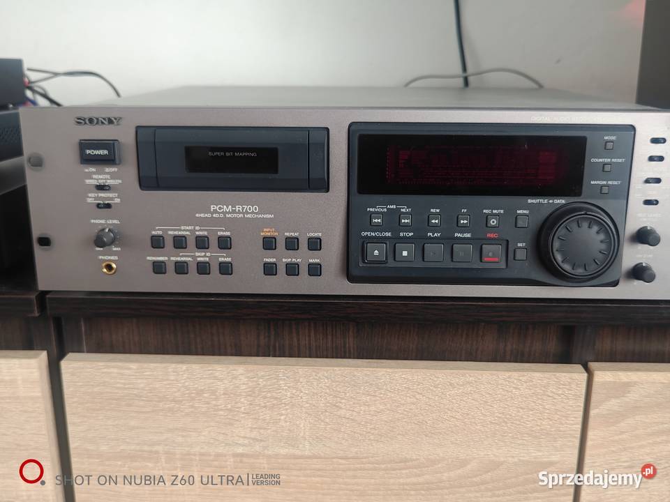 Sony PCM R-700 magnetofon dat