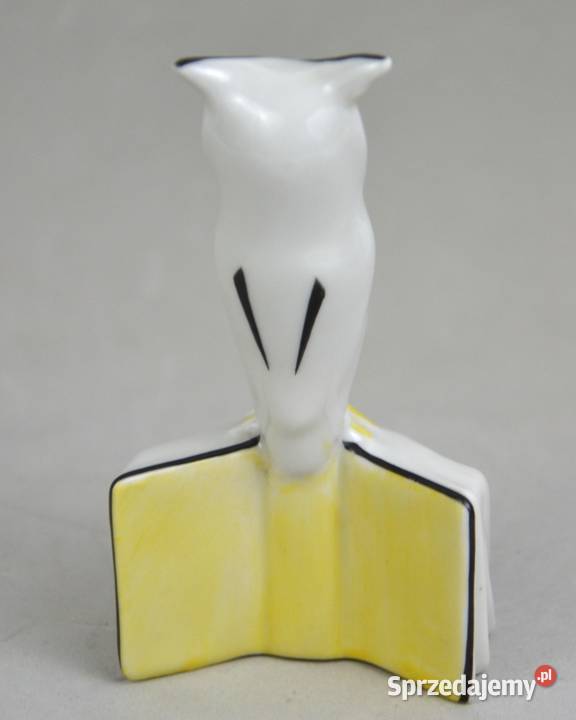 Look Sowa na książce Hollohaza Węgry pikasiak Warszawa