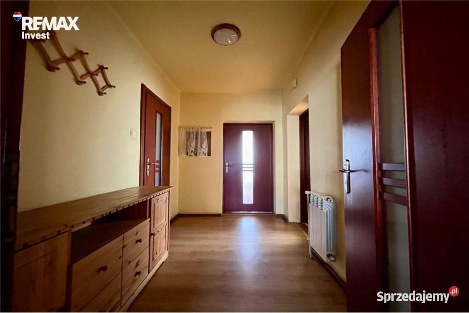 Urokliwy dom w stylu zakopiańskim w Kurowie Kurów sprzedam