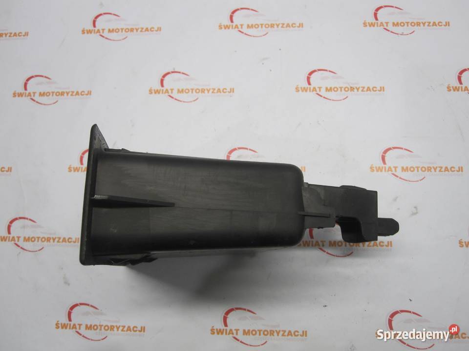 OPEL VIVARO B 16r półka schowek 684750562R osobowe świętokrzyskie Kielce