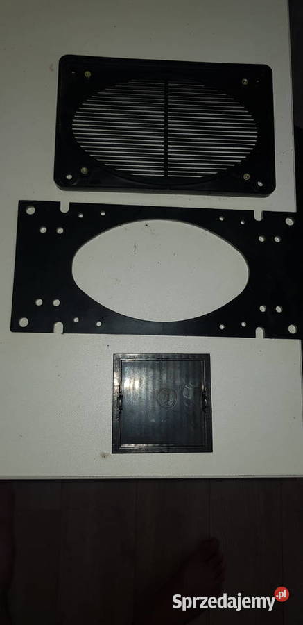 Zaślepka maskownica emblemat FSO Fiat 125p Lublin