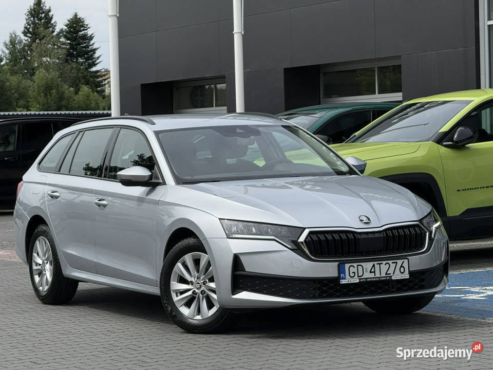 koda Octavia 15 115 Essence IV 2020 aluminiowe felgi Tychy