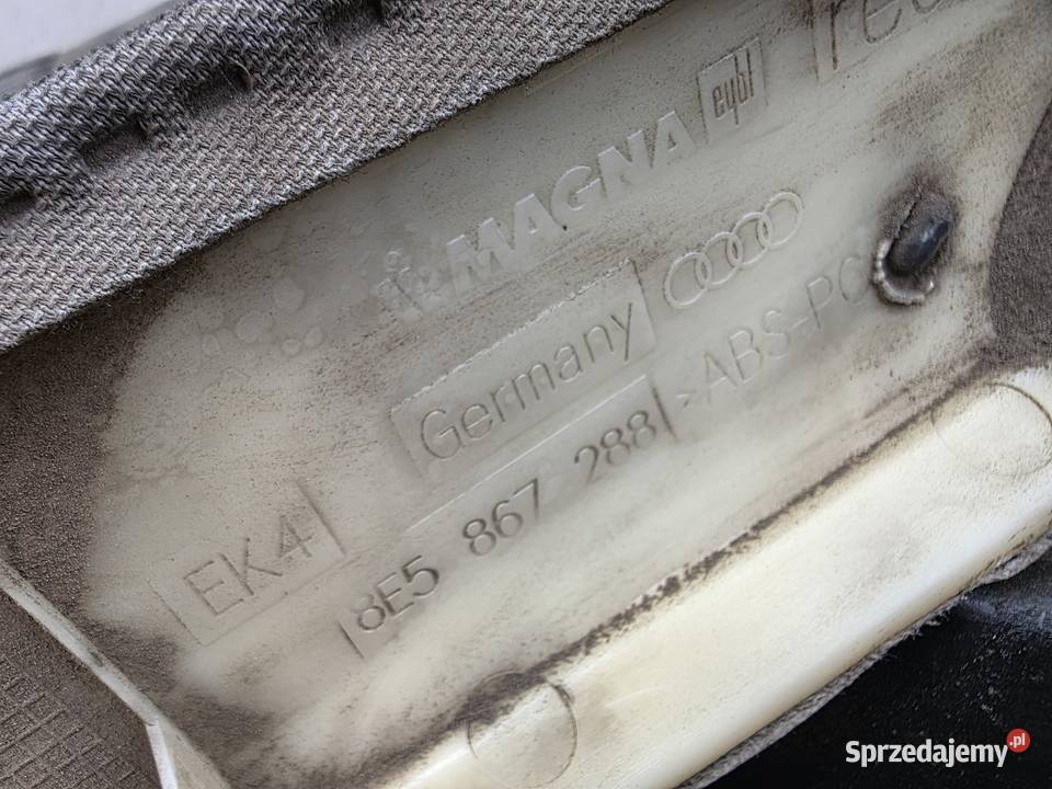 Listwa słupka prawy tył A4B6 sedan 8E5867288 osobowe Iława