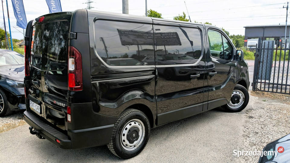 Opel Vivaro 16D145Ciężarowy BUS 3Osoby śląskie Częstochowa