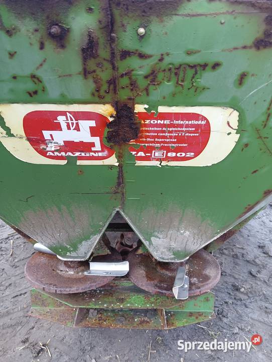 Rozsiewacz Amazone 800 L Kwidzyn