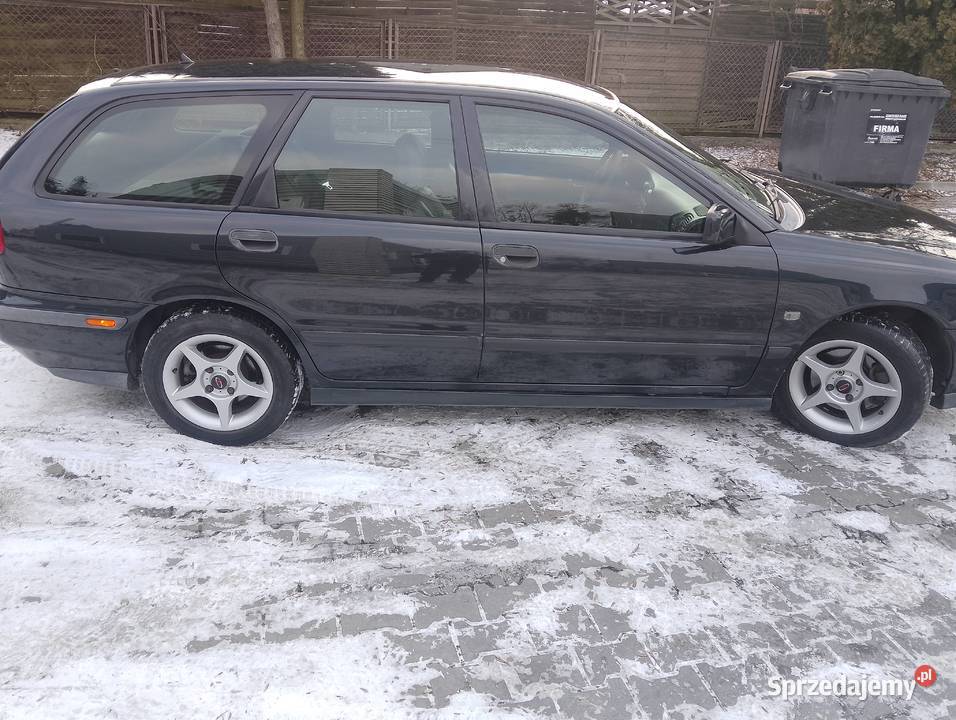 Volvo V40 18 benzynagaz Środa Śląska sprzedam