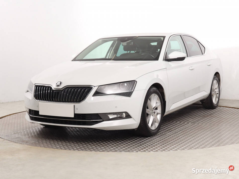 Skoda Superb 18 TSI światła do jazdy dziennej śląskie Katowice