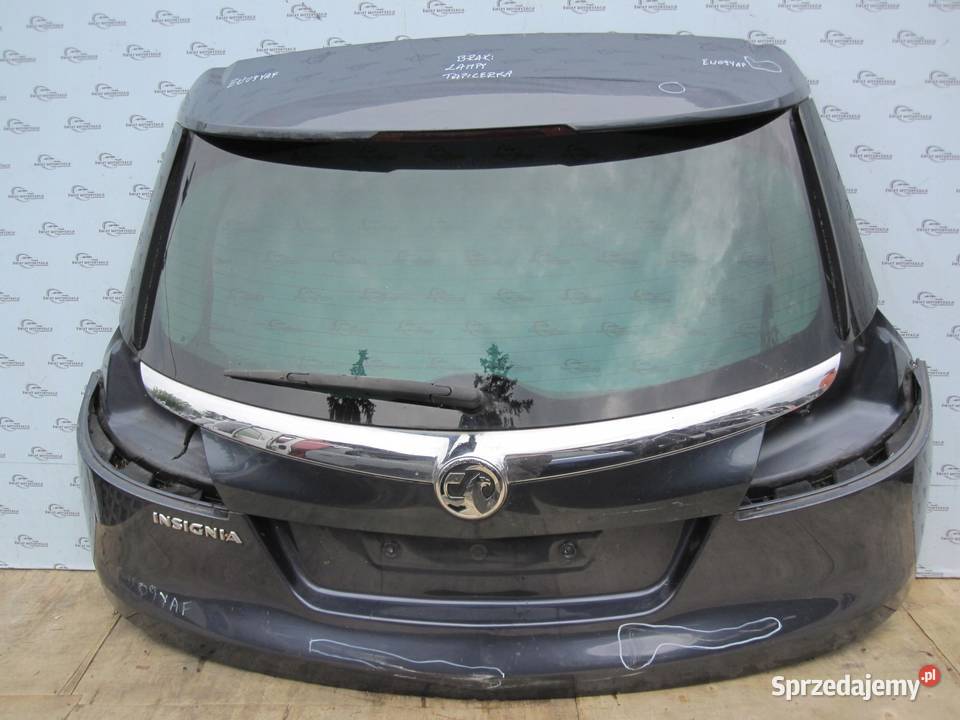 INSIGNIA A I 09r klapa tył