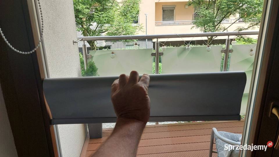 Roleta termiczna rolety szare srebrne na drzwi Wrocław