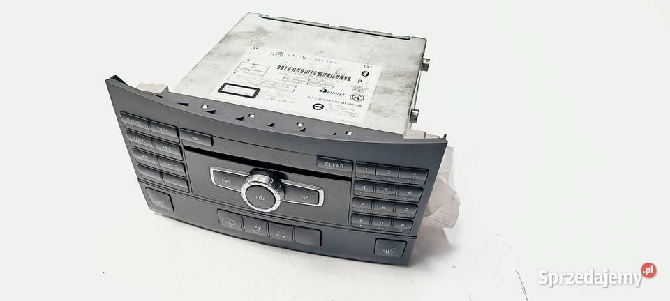 RADIO MERCDESBENZ W212 E350 A2129001926 Lipno