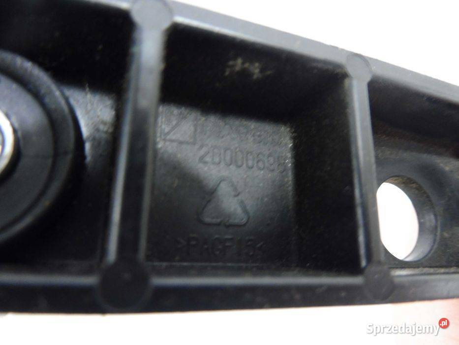 Piaggio MP3 500 mocowanie podszybia 1420r A696