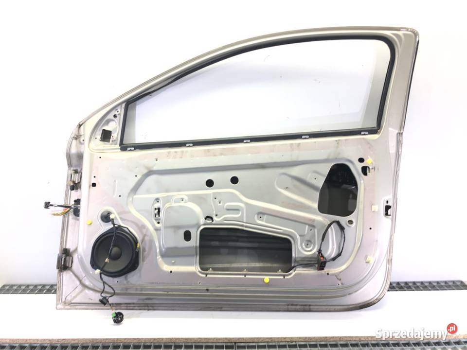 DRZWI PRAWY PRZÓD OPEL ASTRA H Hatchback 0510 podkarpackie