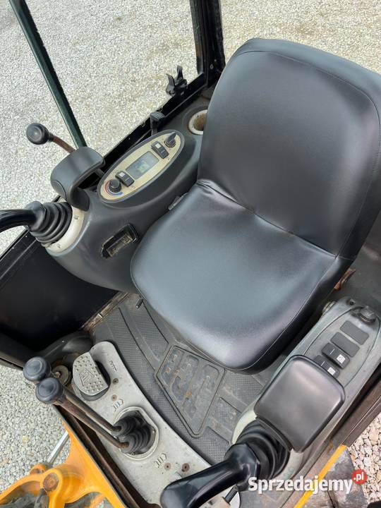 JCB 8014 Mini koparka z 2007 roku Waga 1500 Rok produkcji 2007 Koparki Motoryzacja Złoczew