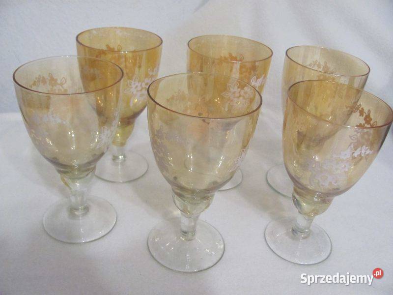 kieliszki do wina PRL miodowe wzór kwiatowy lubelskie Zamość