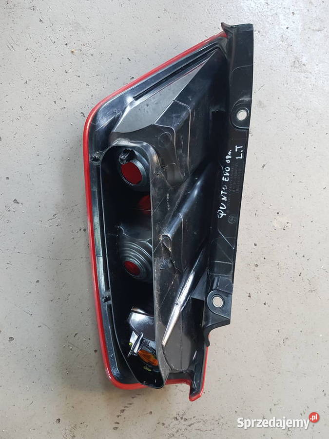 FIAT PUNTO EVO GRANDE LAMPA TYL LEWA 51701589 Lewe Turek