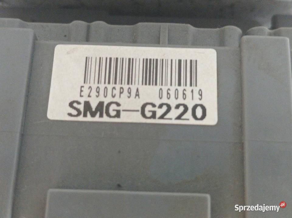 SKRZYNKA BEZPIECZNIKÓW SMGG220 E290CP9A 060619 sprzedam