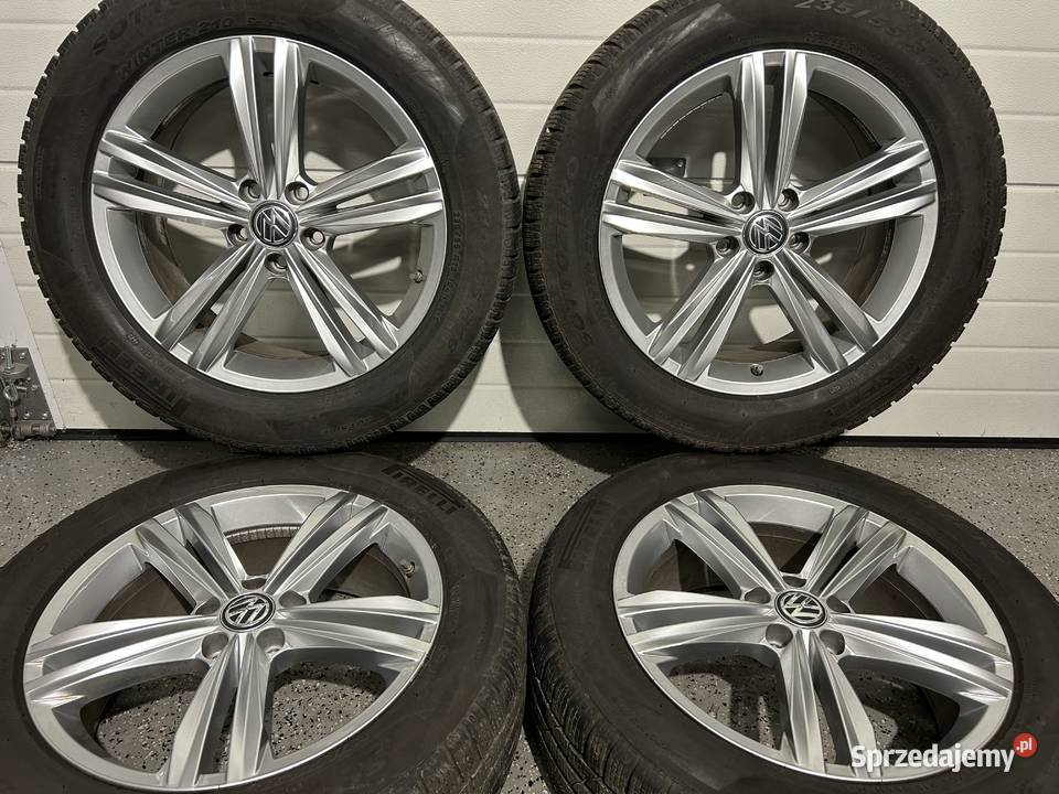 Oryginalne koła zimowe FELGI 18 VW Tiguan II dolnośląskie Wrocław