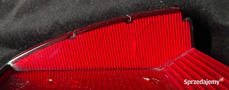 Czerwona blenda Bmw e30 Pozostałe Części samochodowe Zabrze