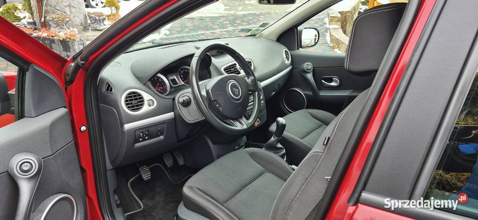 RENAULT CLIO 2011 LIFT 5 DRZWI 1 WŁ 12 101 NOWE Tarnów