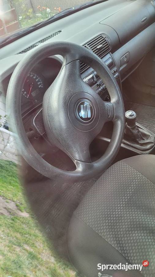 SEAT TOLEDO 16 BG czarny Rejowiec Fabryczny