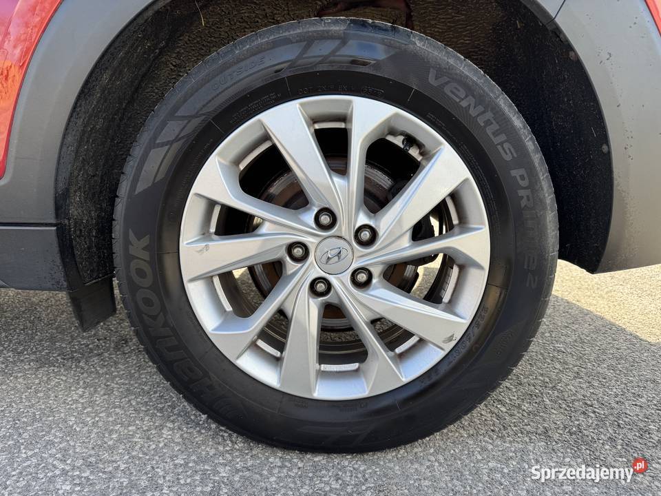 Hyundai Tucson 16 BENZYNA Klimatronik Nawigacja relingi dachowe Konin