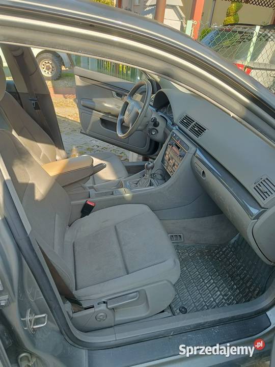 Audi A4 B6 Sedan 2002 LPG PDC Hak światła przeciwmgielne
