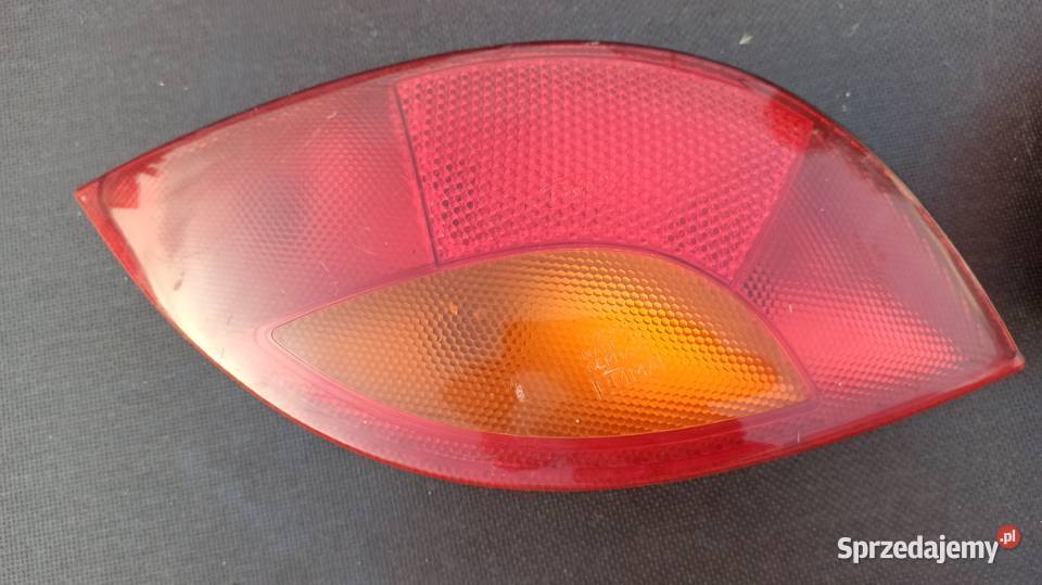Lampa klapy lewy prawy tył FORD KA tylna