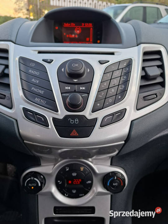 Ford Fiesta Benzyna Klimatronic Podgrzewane komputer pokładowy Lublin