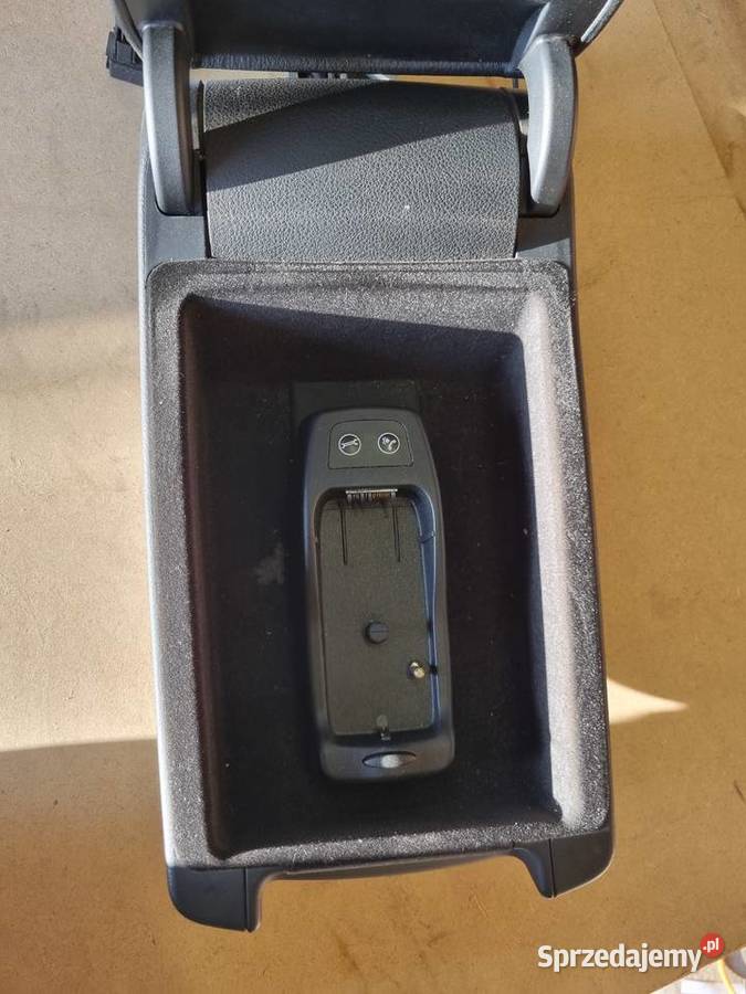 podłokietnik skóra audi a6 c6 sprzedam