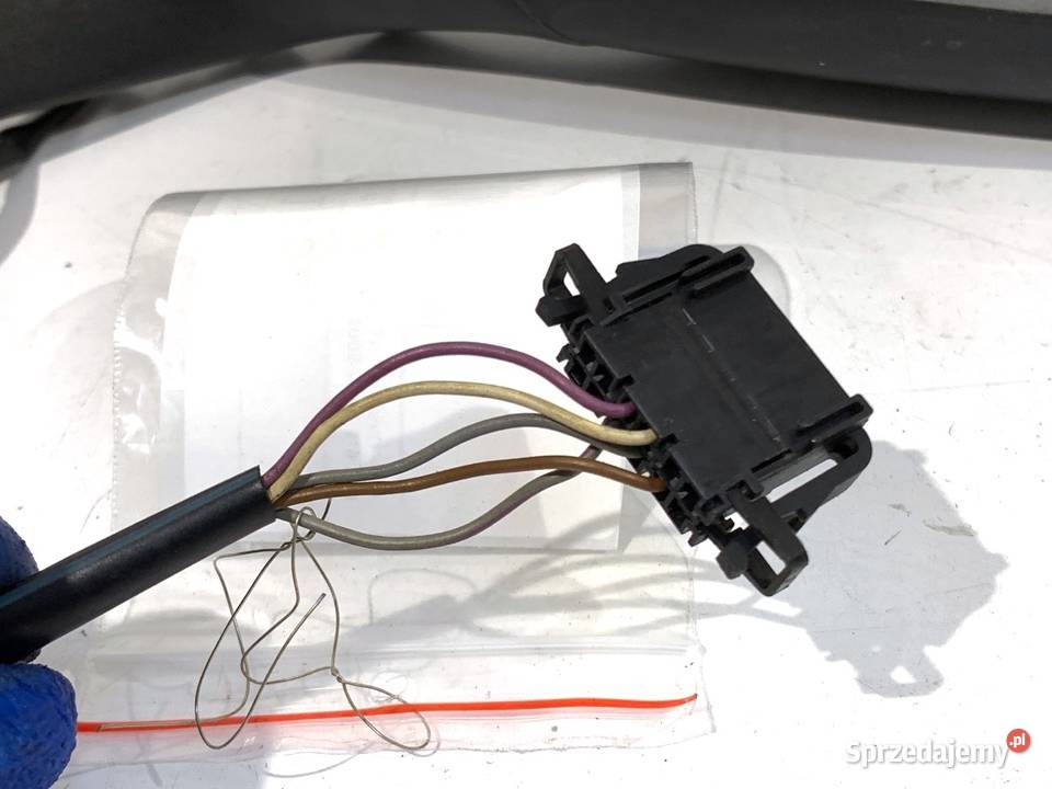 LUSTERKO LEWY VW PASSAT B5 FL SedanLimuzyna 0005 osobowe podkarpackie