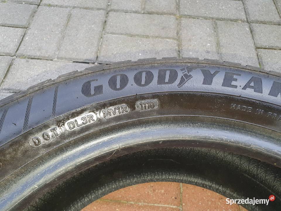 Sprzedam dwie opony całoroczne firmy GOOD YEAR pomorskie Baldram