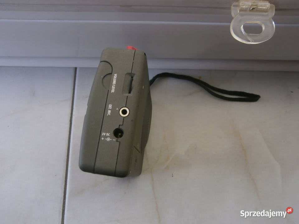 Walkman dyktafon GRUNDIG BB 390 sprawny