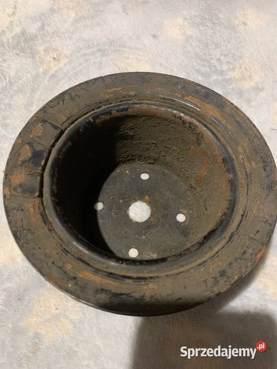 Koło pasowe pompy wody BMW E21 M10 1257384 OEM Mszana