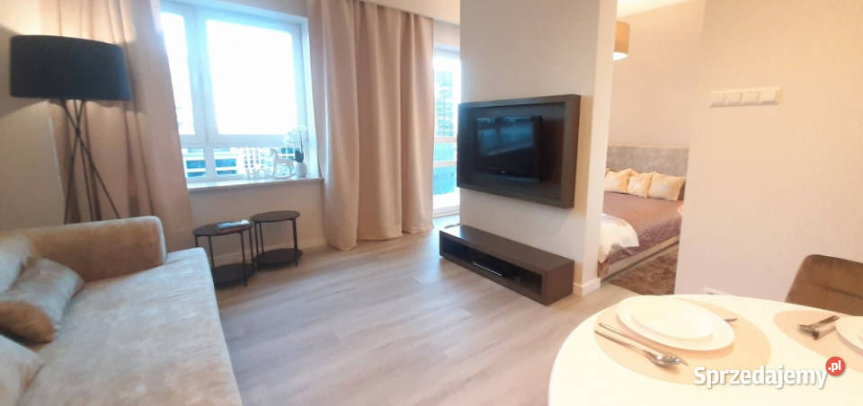 Eleganckie studio metro klimatyzacja PLATINUM Liczba pokoi 2 Nieruchomości sprzedam