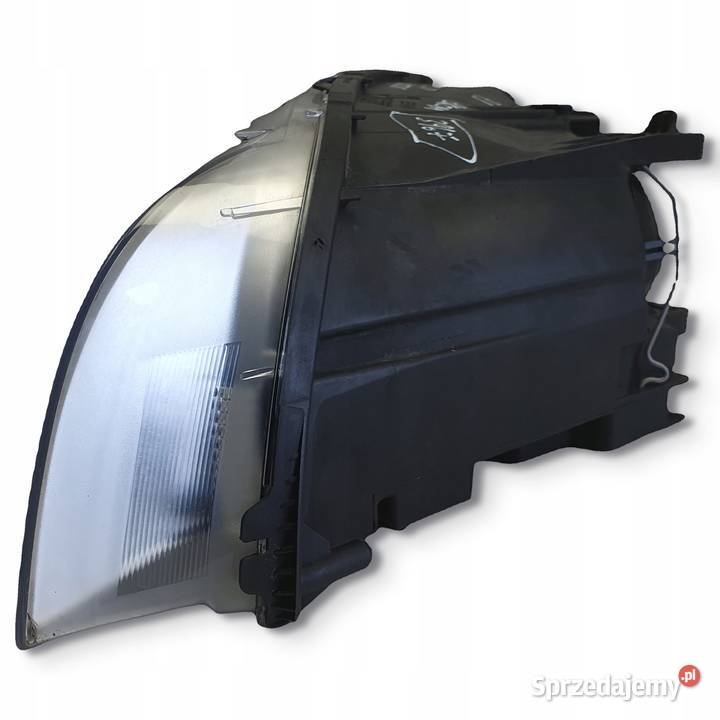 LAMPA Volvo V70 III S80 II prawa prawy przód Części samochodowe