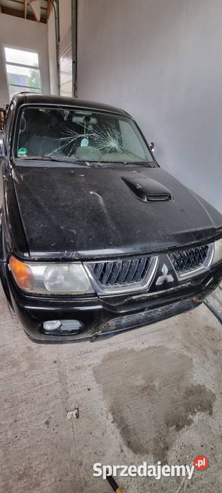 Mitsubishi Pajero Sport 25TD
