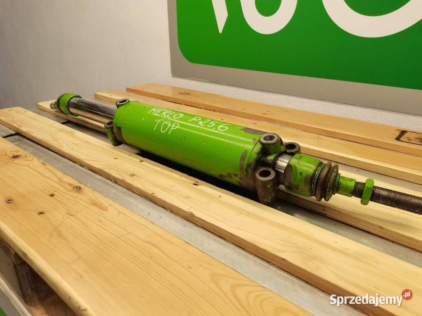 Siłownik skrętu Merlo P 256 TOP